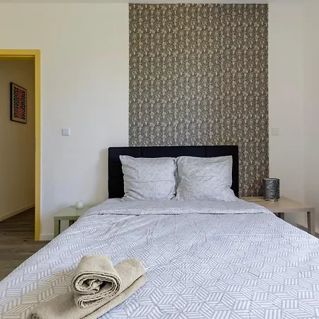 Tonga - Dans Pour 6p